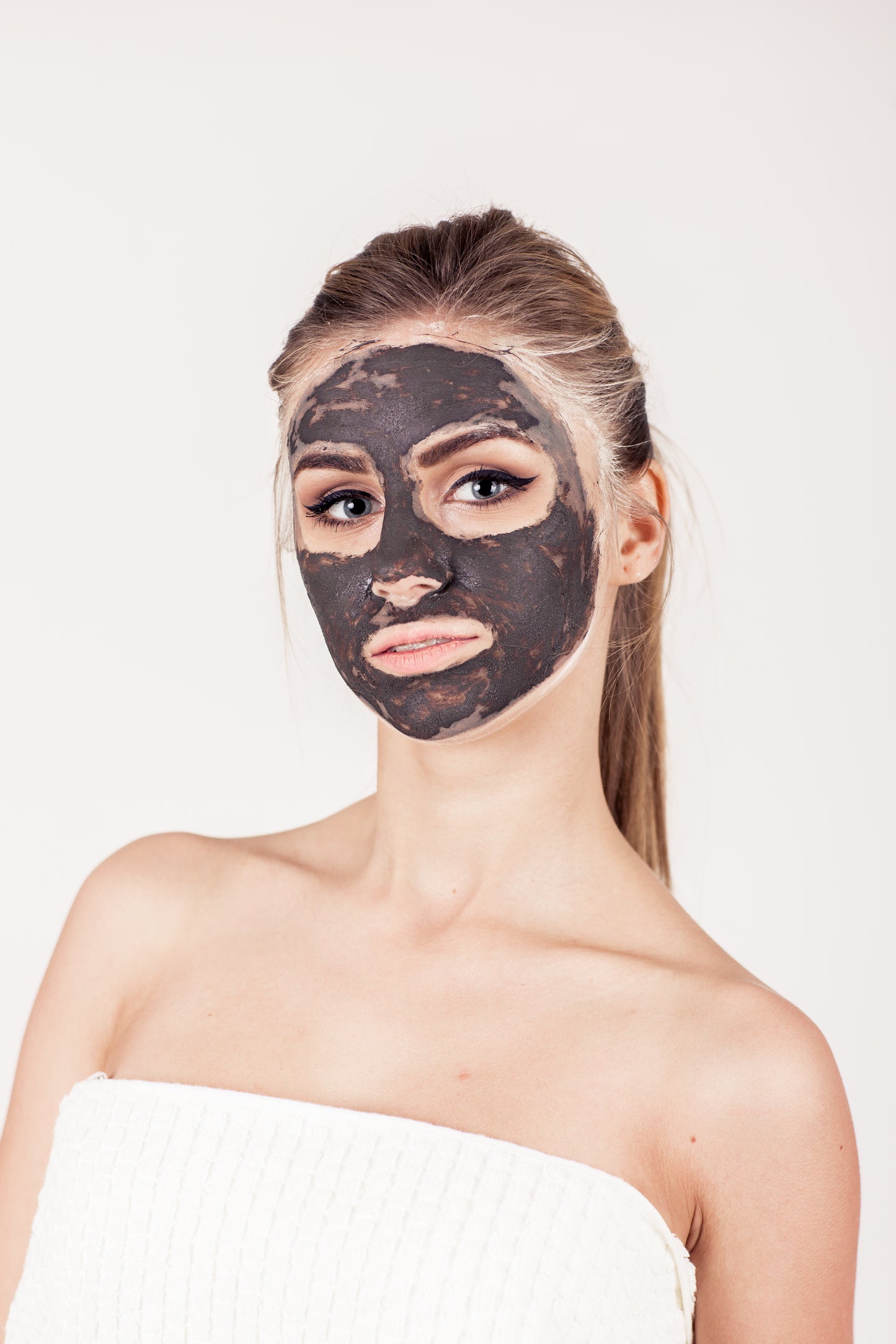 Mascarilla arcilla negra